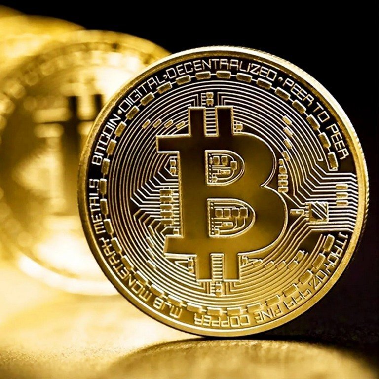 3 Tokens Bitcoin banhados a ouro em case acrílico - Frete Grátis - Imagem 4